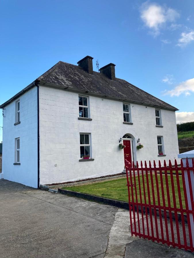 Entire Farmhouse In Tipperary Nenagh ภายนอก รูปภาพ